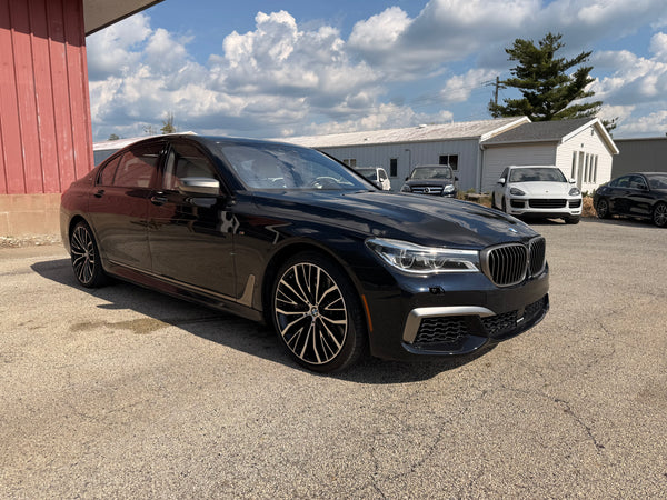 20180BMW M760 xDrive 4D Sedan
