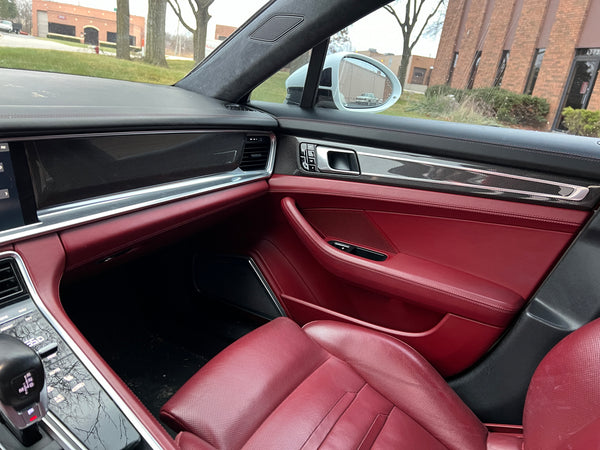2018 Porsche Panamera Turbo 4D Hatchback