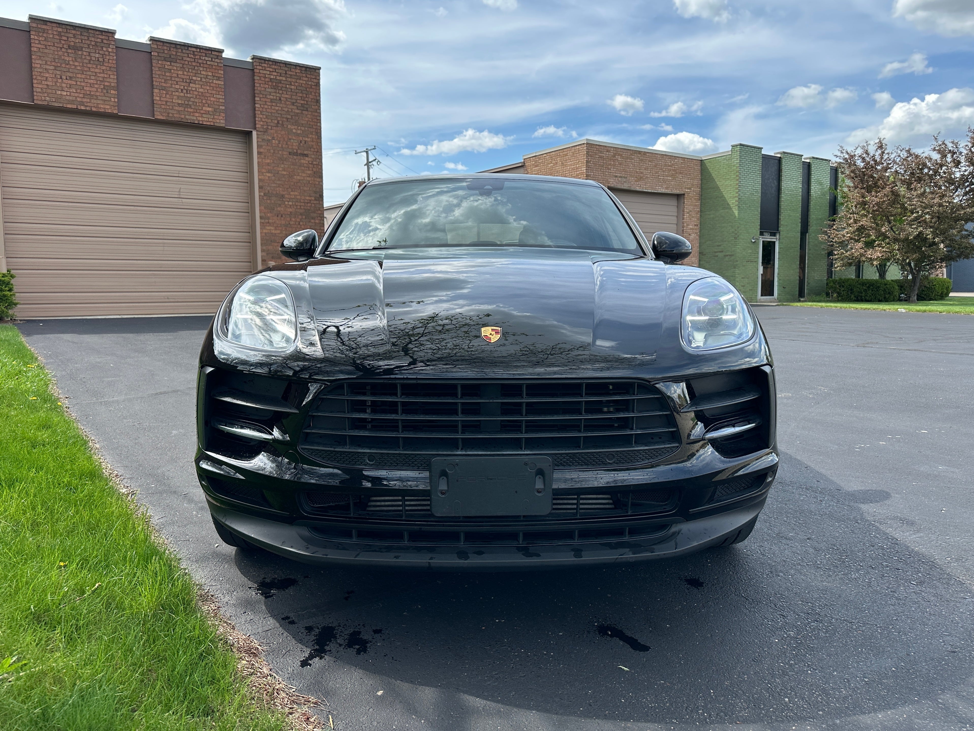 2020 Porsche Macan 4D SUV