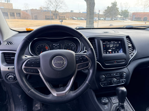 2019 Jeep Cherokee Latitude Plus 4D SUV
