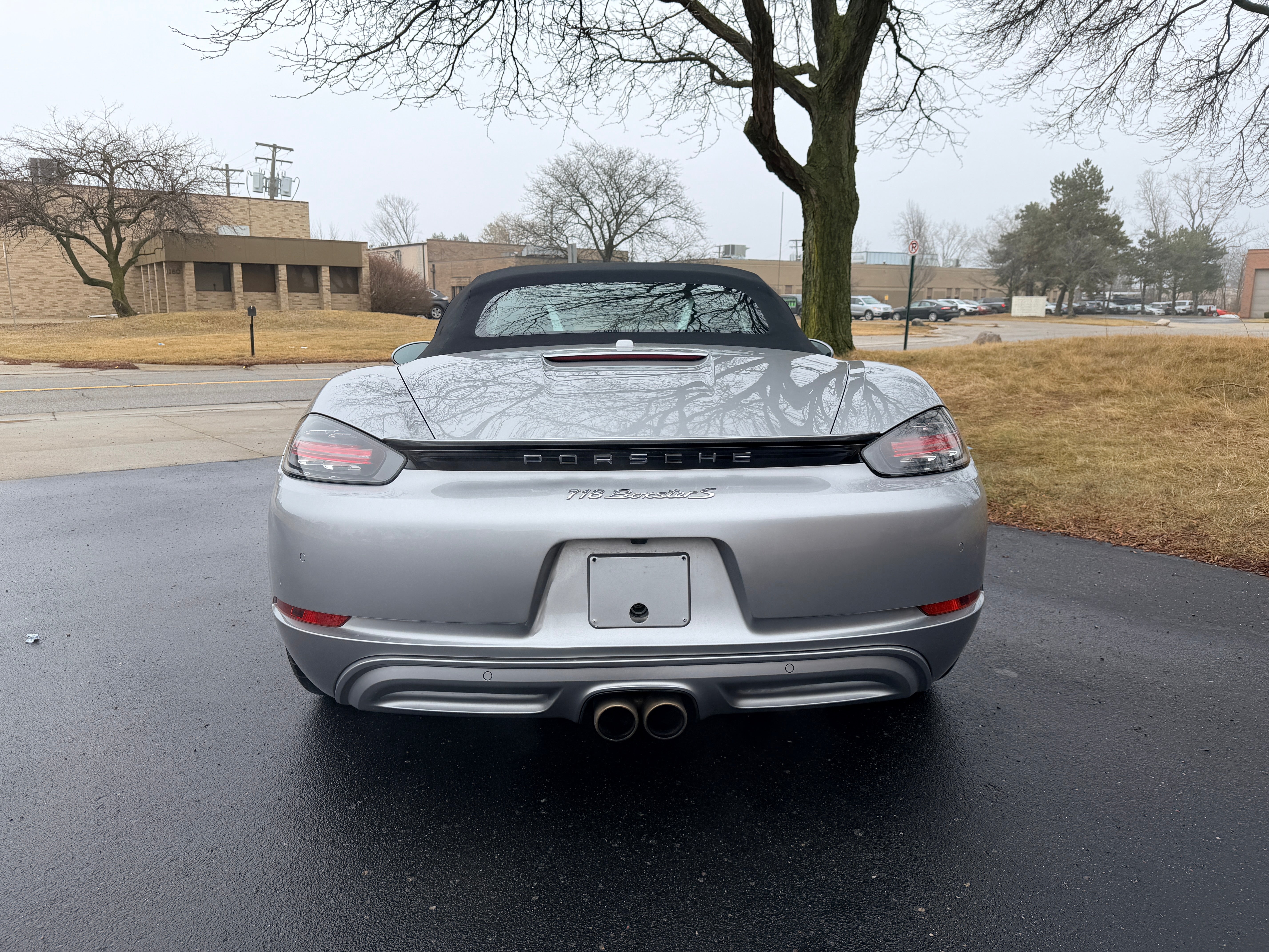 2019 Porsche 718 Boxster S Roadster 2D