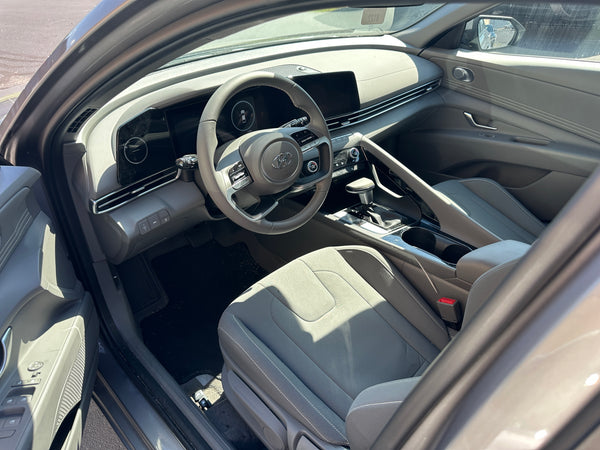 2023 Hyundai Elantra SEL 4D Sedan