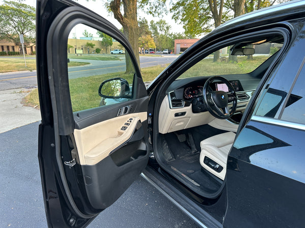 2020 BMW X5 40i xDrive 4D SUV