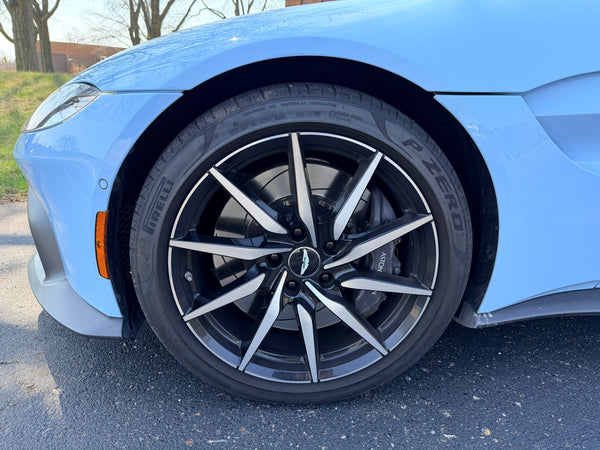 2020 Aston Martin Vantage 2D Coupe