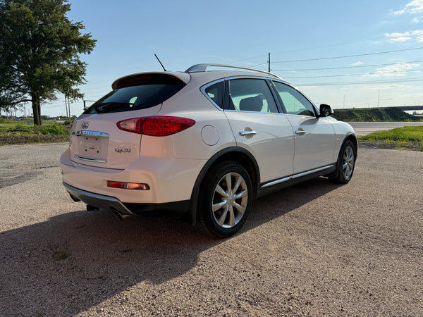 2017 INFINITI QX50 4D SUV