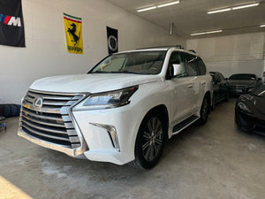 2016 Lexus LX 570 4D SUV