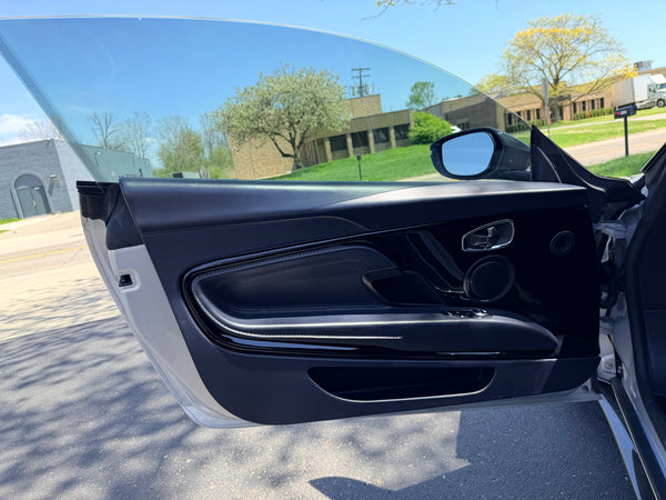2018 Aston Martin DB11 V12 2D Coupe