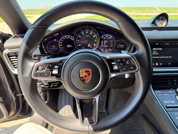 2018 Porsche Panamera 4 4D
