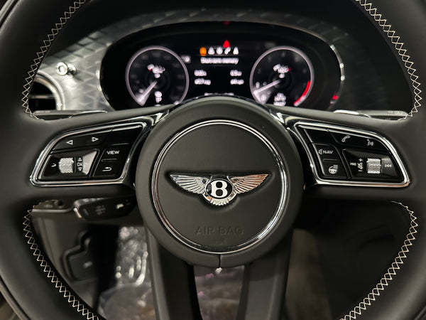 2021 Bentley Bentayga V8 4D SUV