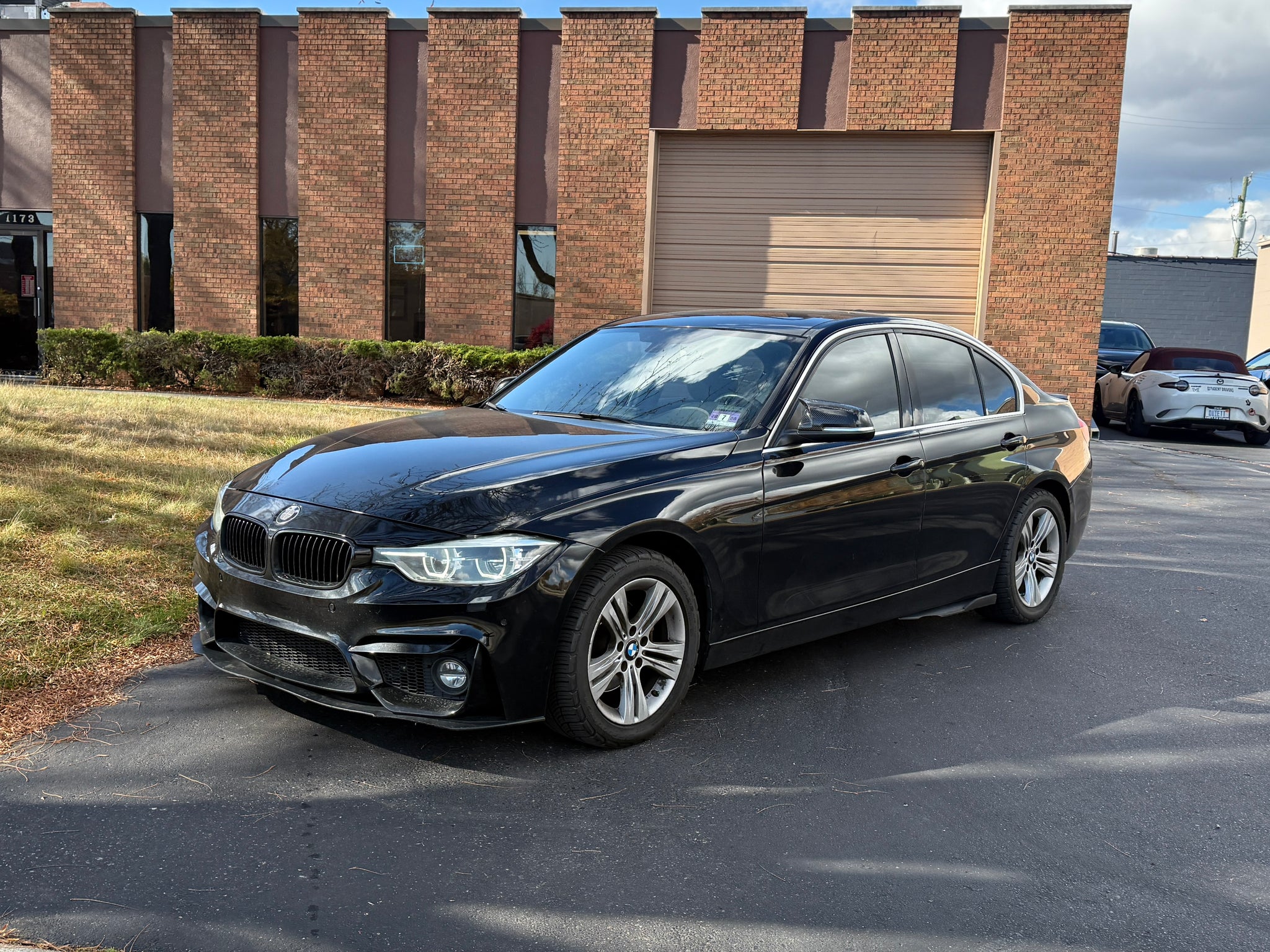 2017 BMW 330i xDrive 4D Sedan