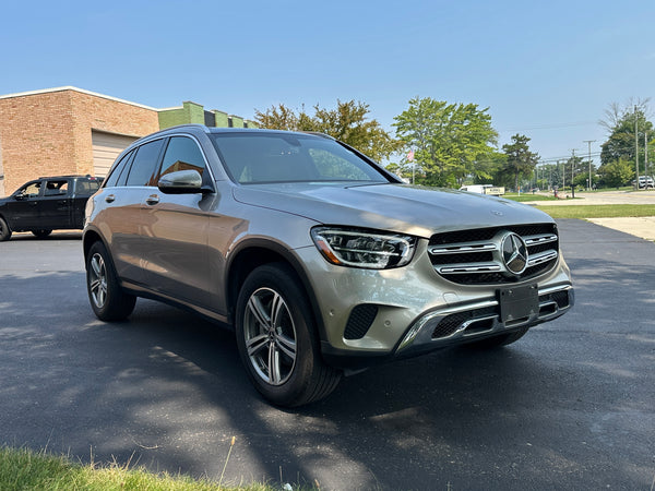 2021 Mercedes-Benz GLC 300 4MATIC 4D SUV