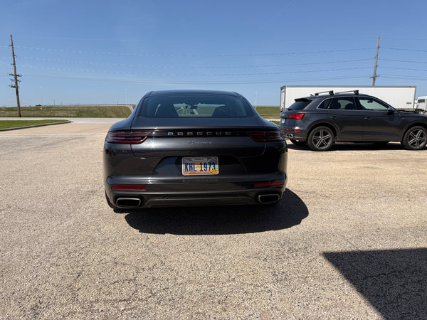 2018 Porsche Panamera 4 4D