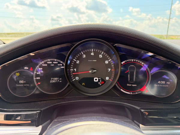 2018 Porsche Panamera 4 4D