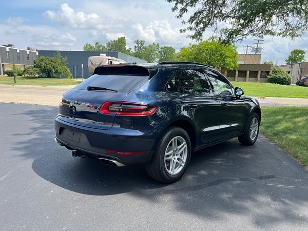 2018 Porsche Macan 4D SUV