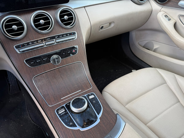 2020 Mercedes-Benz C300 4MATIC 4D Sedan