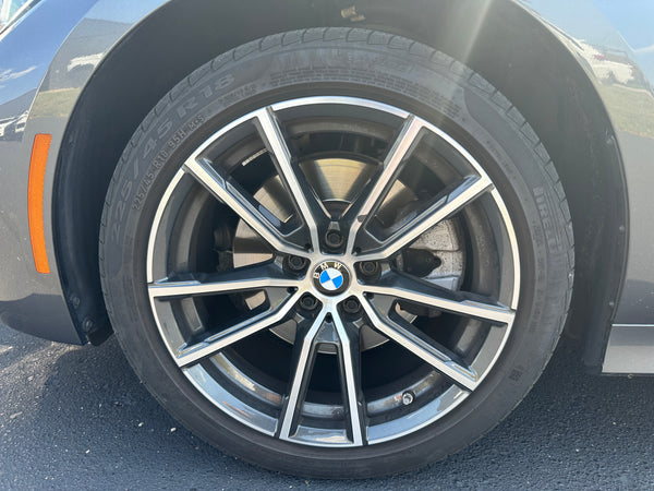 2022 BMW 330i xDrive 4D Sedan