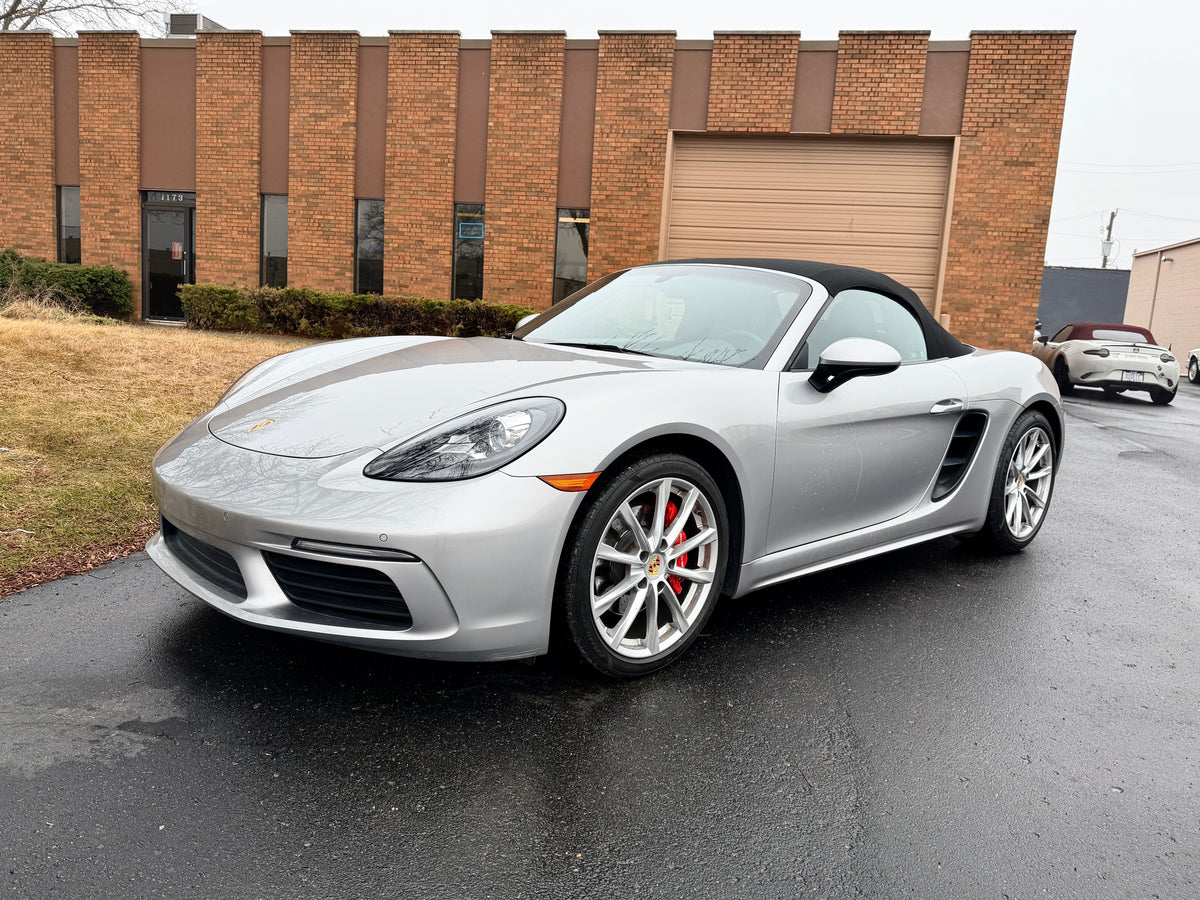 2019 Porsche 718 Boxster S Roadster 2D