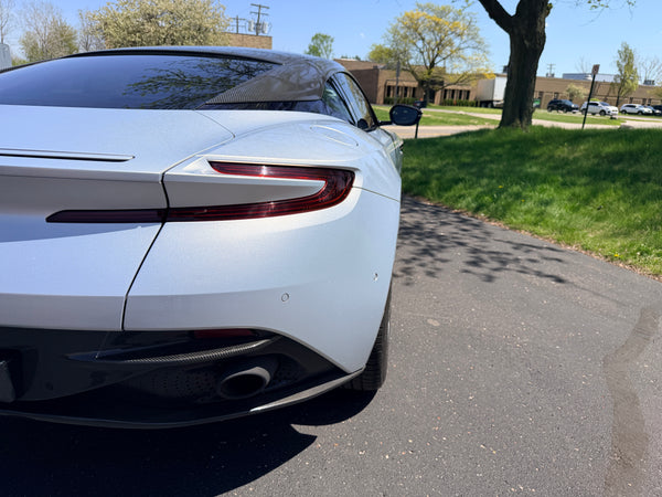 2018 Aston Martin DB11 V12 2D Coupe