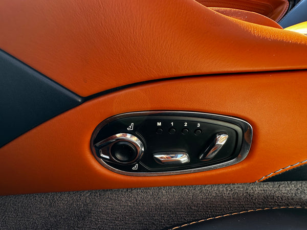 2019 Aston Martin DB11 Volante V8 2D Coupe