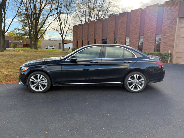 2020 Mercedes-Benz C300 4MATIC 4D Sedan