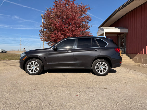 2015 BMW X5 50i xDrive 4D SUV