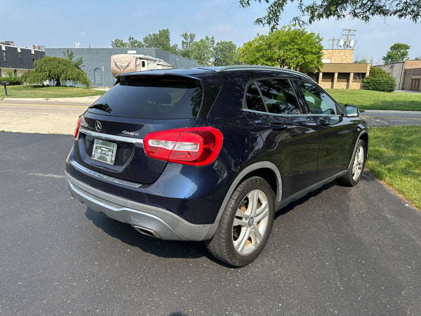 2018 Mercedes-Benz GLA 250 4MATIC 4D SUV