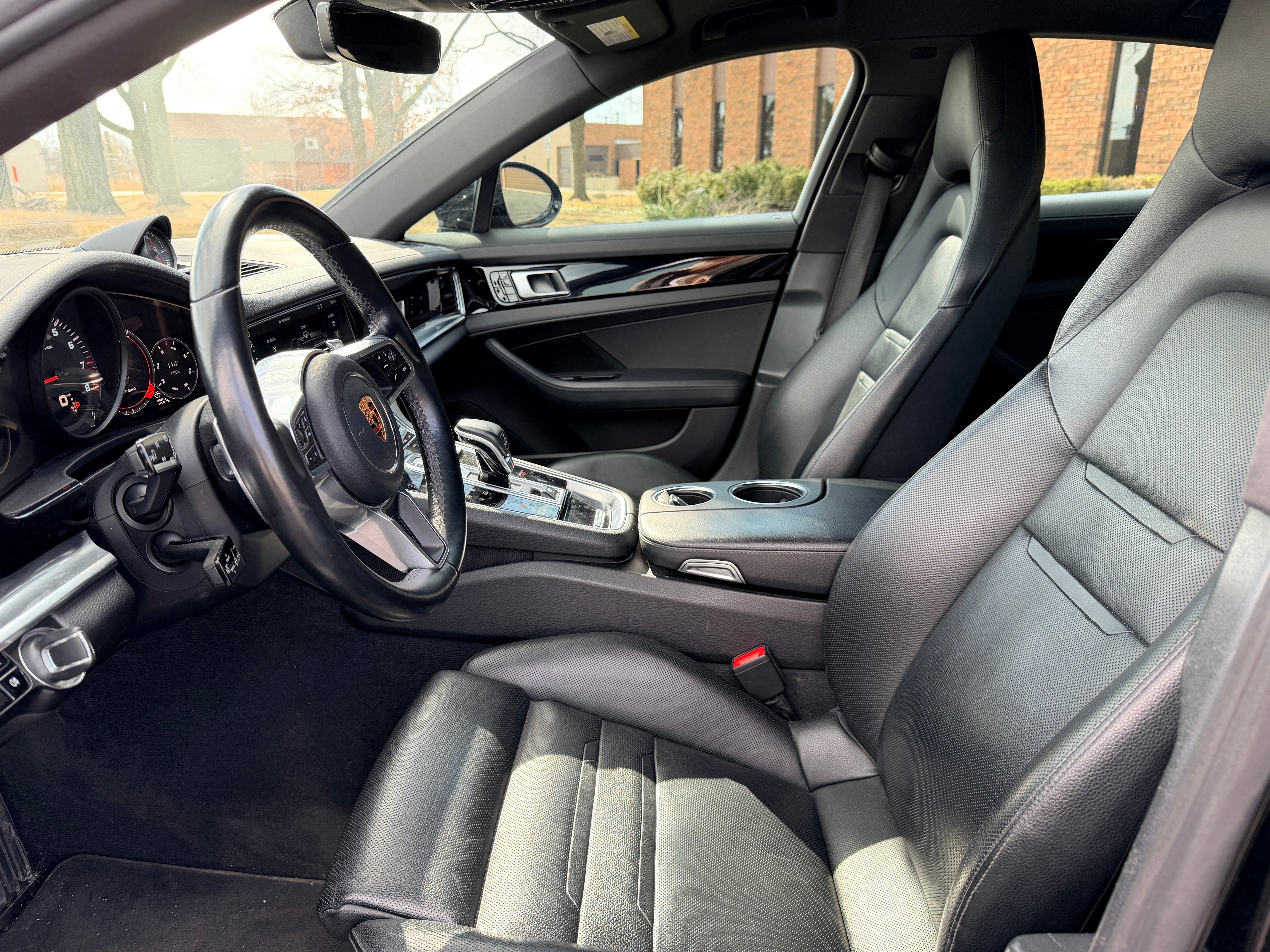 2018 Porsche Panamera 4D Hatchback
