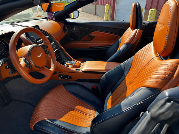 2019 Aston Martin DB11 Volante V8 2D Coupe