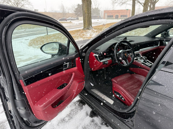 2018 Porsche Panamera 4 4D Hatchback