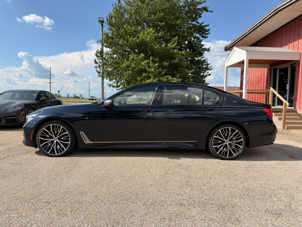 20180BMW M760 xDrive 4D Sedan