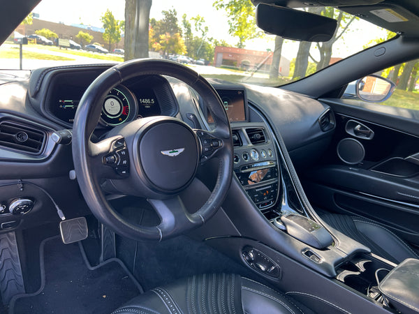 2018 Aston Martin DB11 V8 2D Coupe