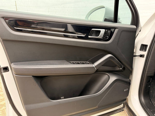 2020 Porsche Cayenne 4D SUV