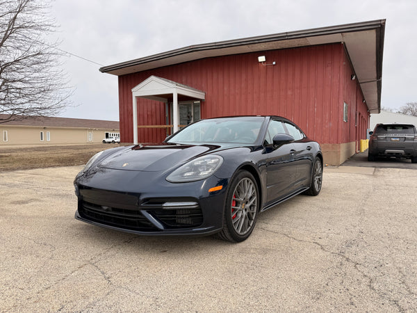 2018 Porsche Panamera Turbo 4D