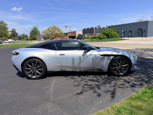 2018 Aston Martin DB11 V12 2D Coupe