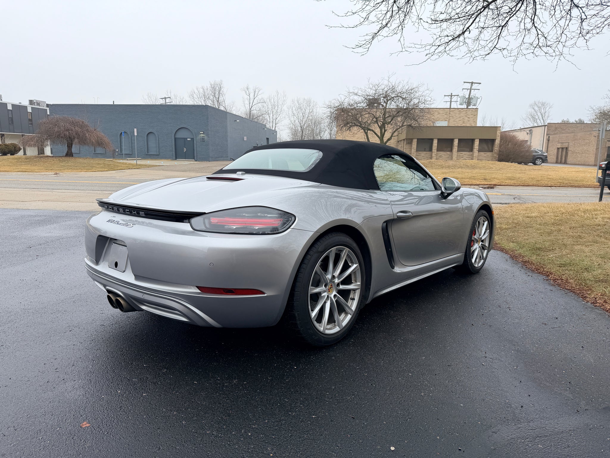 2019 Porsche 718 Boxster S Roadster 2D