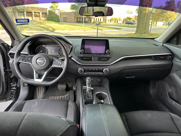 2022 Nissan Altima SV 4D Sedan