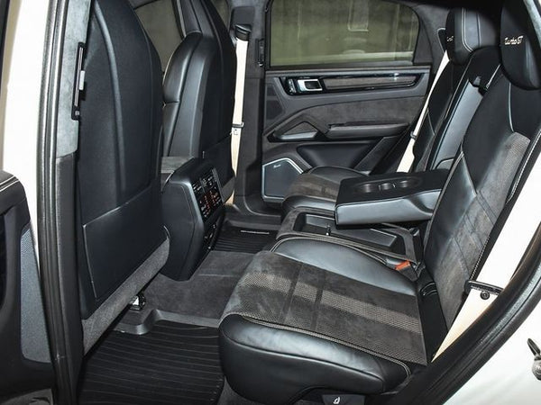 2023 Porsche Cayenne Turbo GT 4D SUV