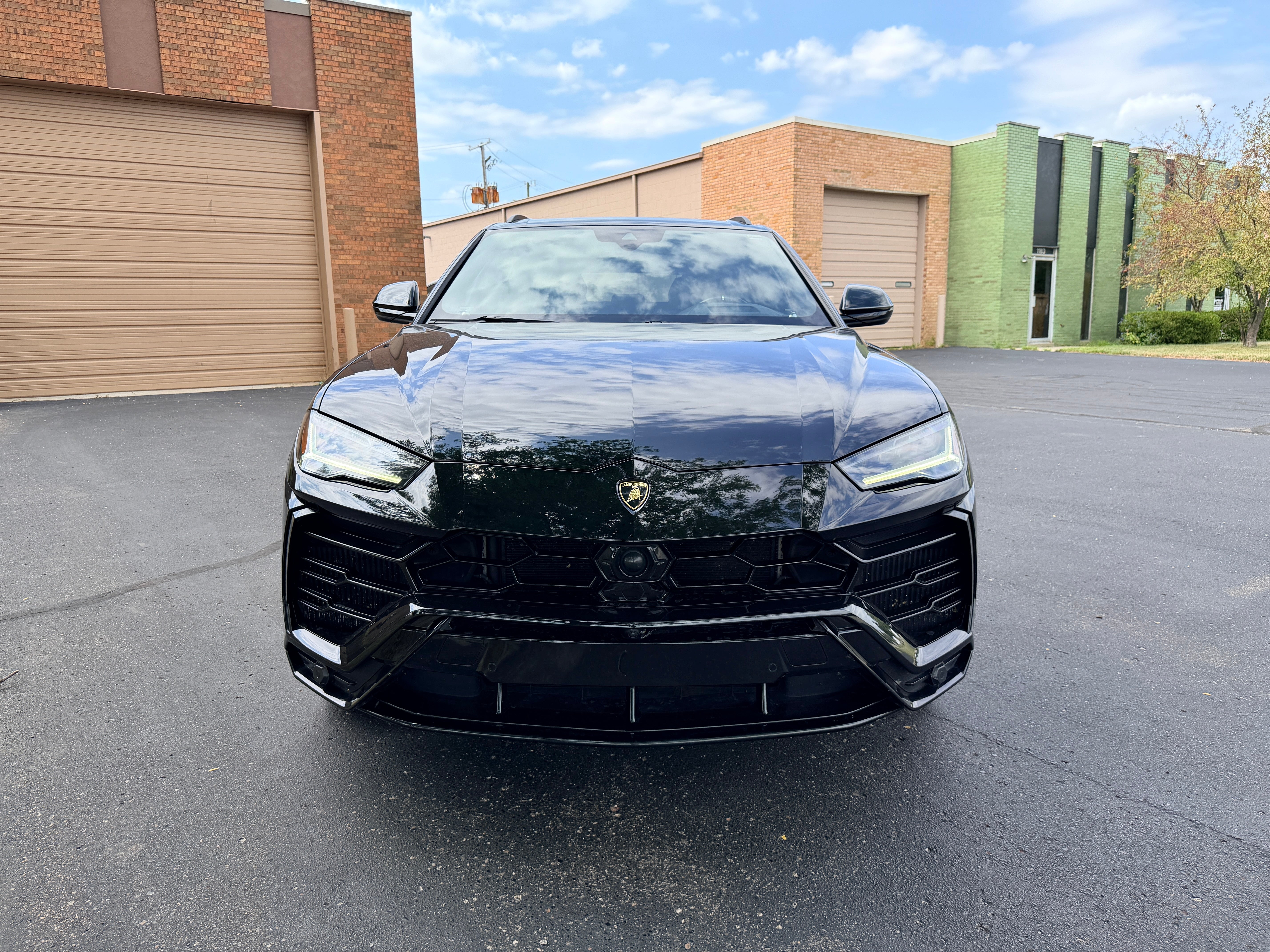 2019 Lamborghini Urus 4D SUV