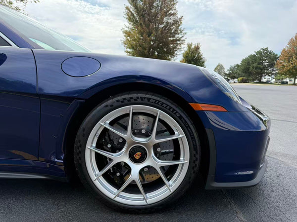 2024 Porsche 911 S/T 2D