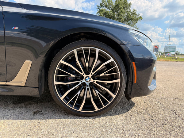 20180BMW M760 xDrive 4D Sedan
