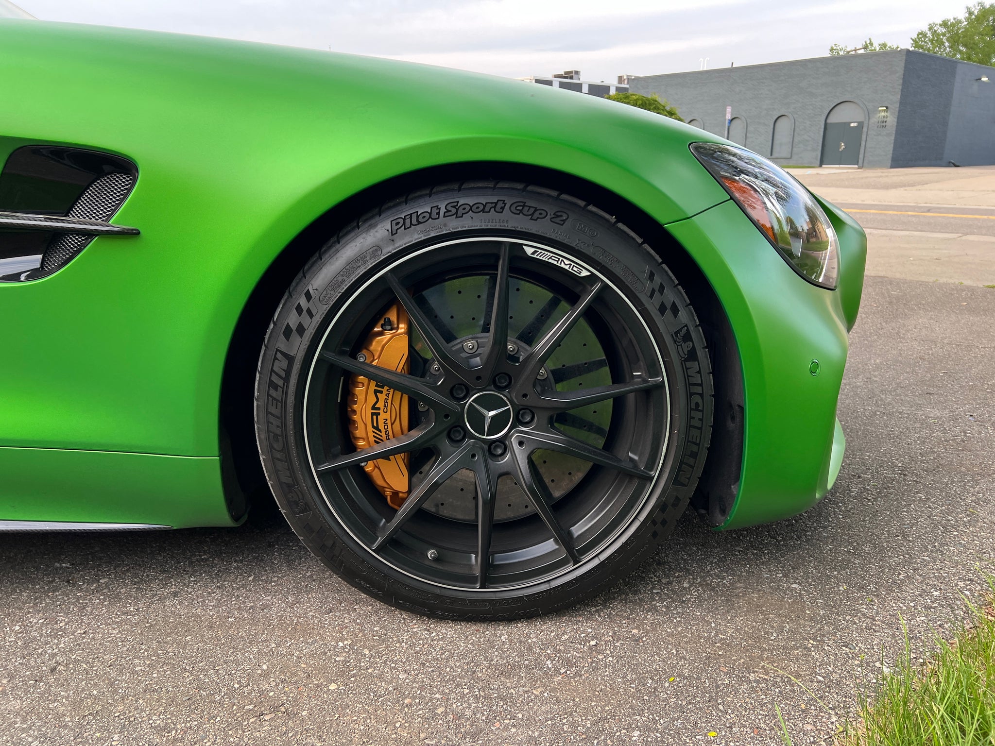 2018 Mercedes-Benz AMG GT R 2D Coupe