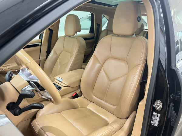 2016 Porsche Cayenne Base 4D SUV