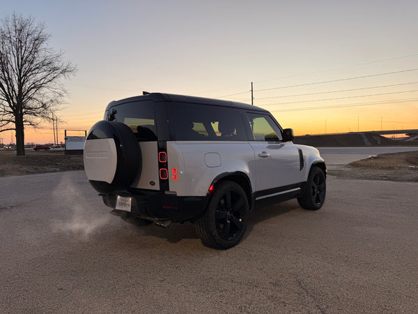 2023 Land Rover Defender 90 V8 2D SUV