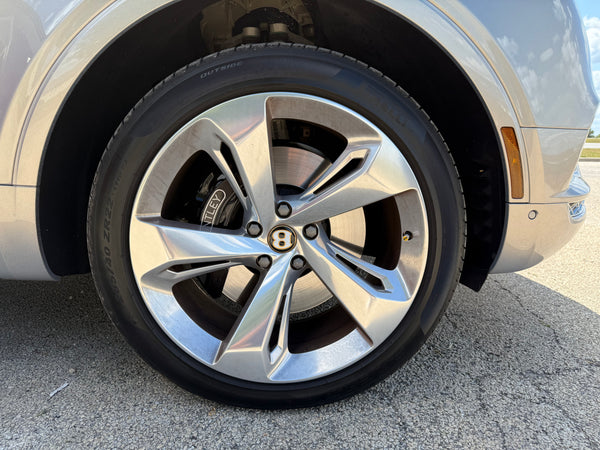 2019 Bentley Bentayga V8 4D SUV