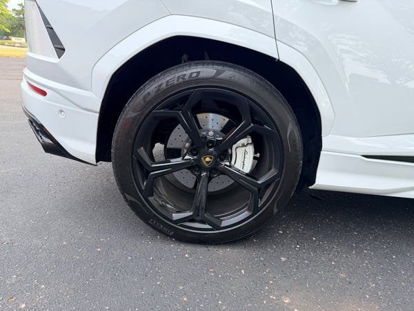 2021 Lamborghini Urus 4D SUV