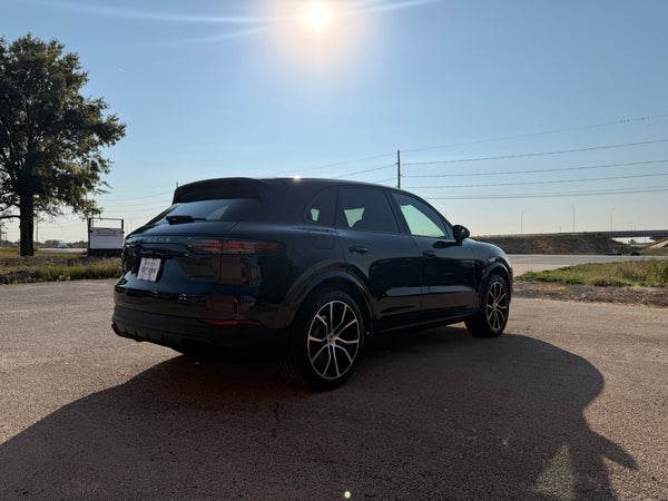 2021 Porsche Cayenne 4D SUV