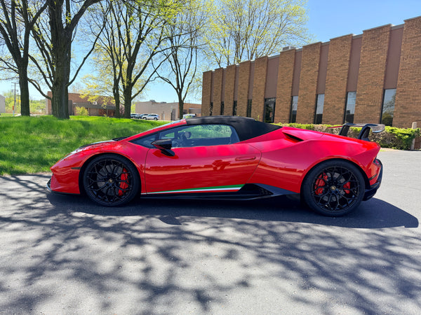 2018 Lamborghini Huracan Performante Spyder 2D Convertible