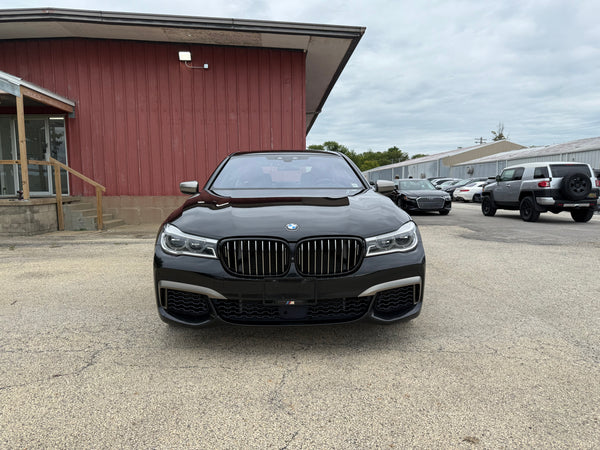 2018 BMW M760 xDrive 4D Sedan