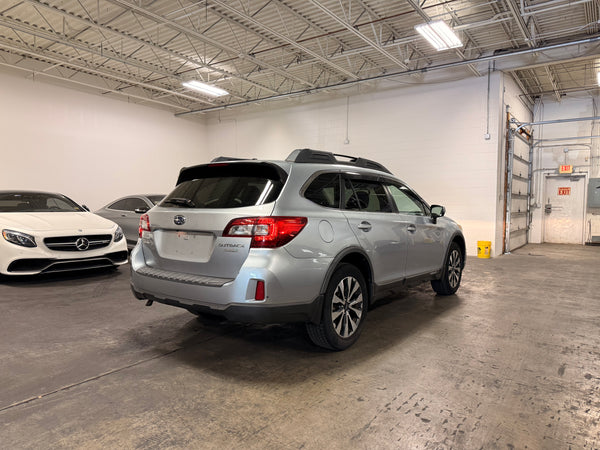 2015 Subaru Outback 2.5i Limited 4D Wagon