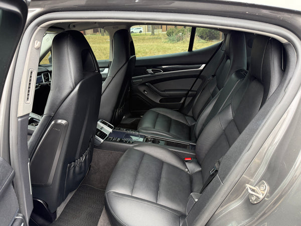 2016 Porsche Panamera 4D Hatchback